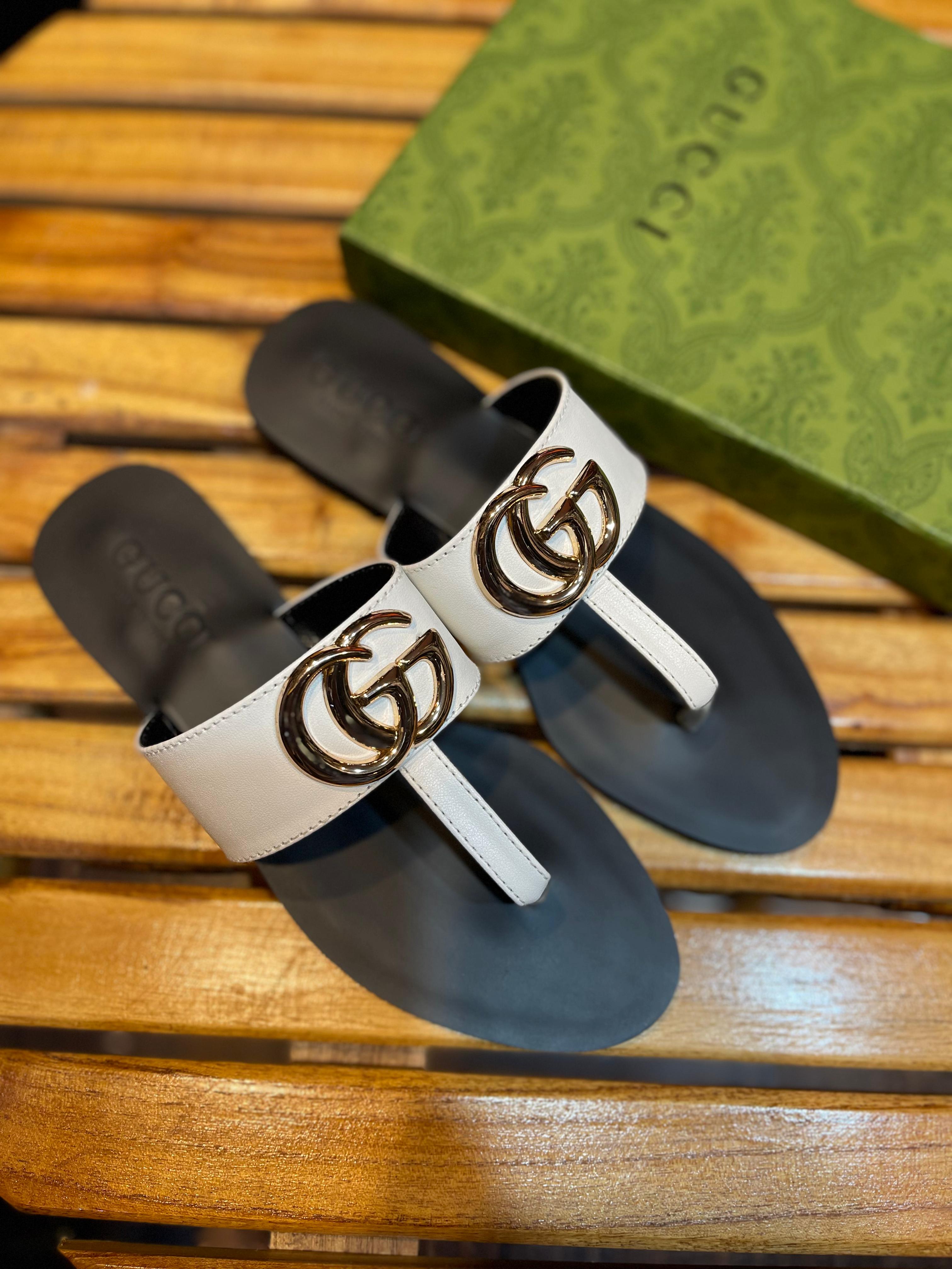 Elegant GG Slides