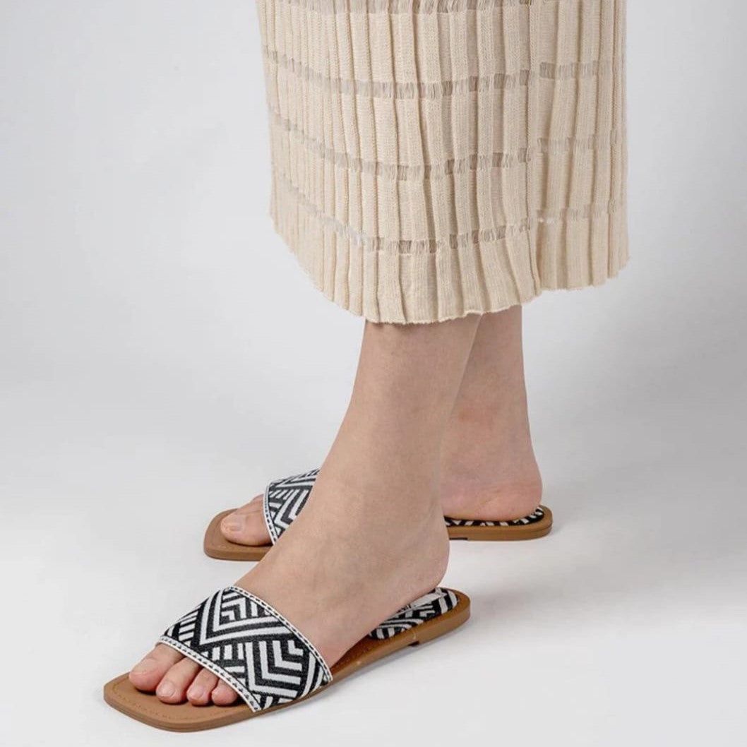 Zara zig-zag Flats